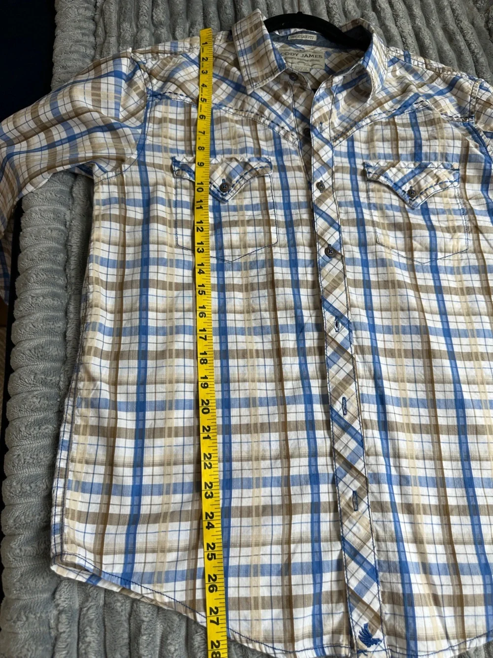 Blue, tan, and white plaid western button up shirt with detail stitching